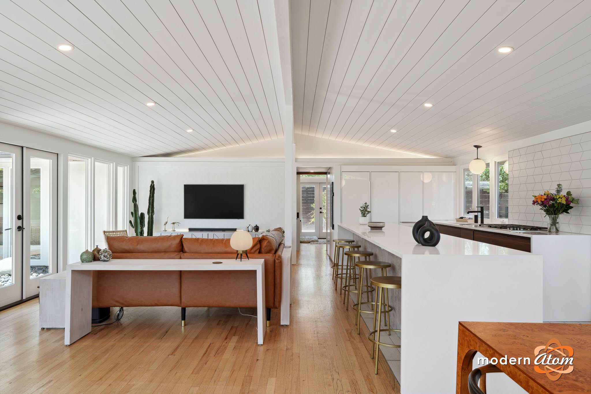 Featuring an enormous 29' by 21' Great Room